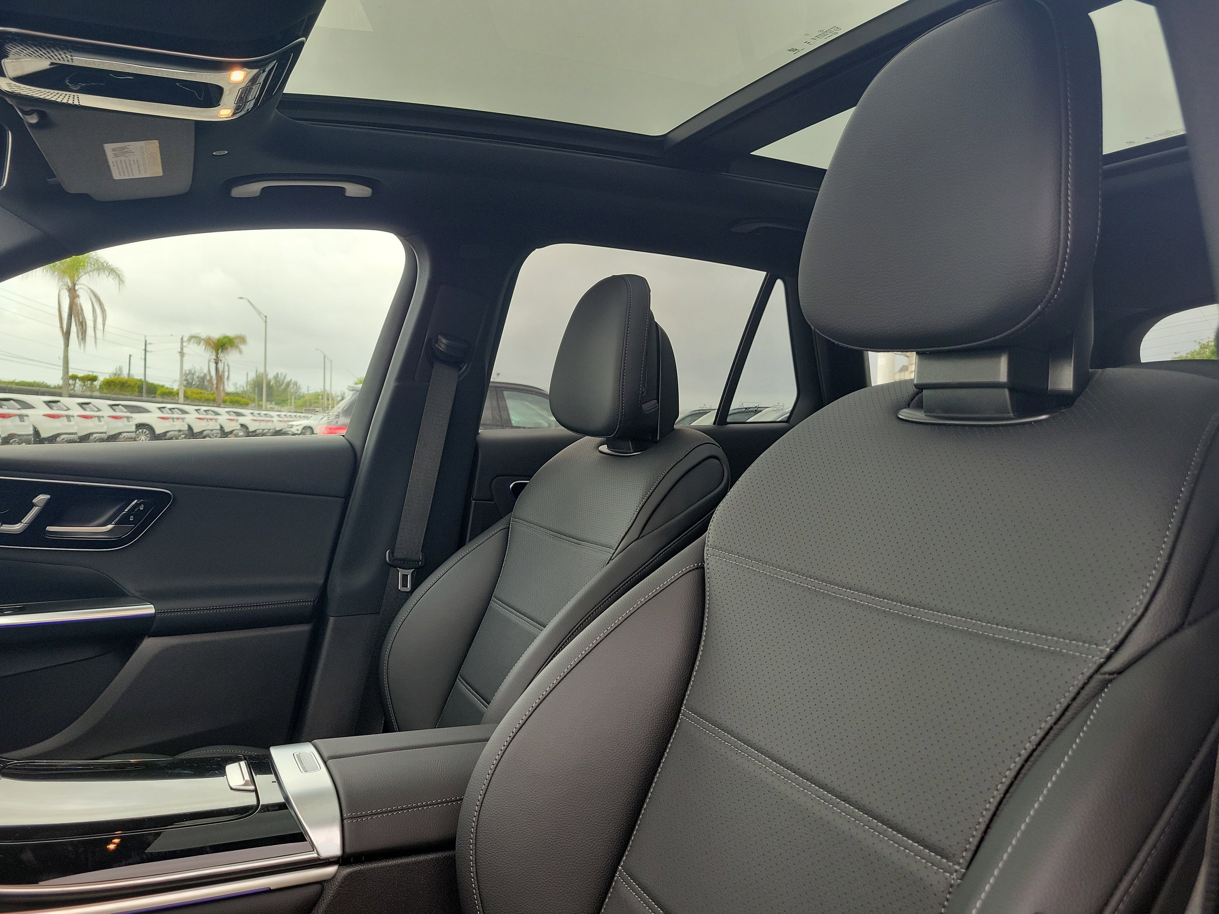 New 2026 Black Mercedes-Benz GLC 300 image 49