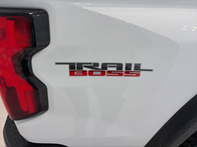 New 2026 Summit White Chevrolet Trail Boss image 8