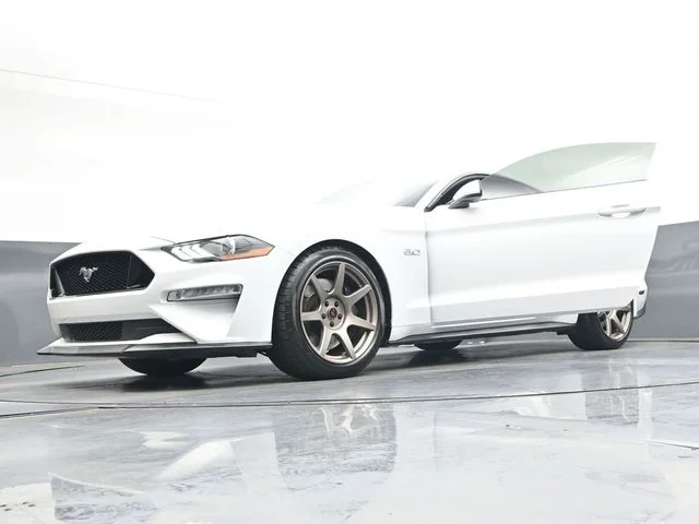 Used 2020 White Ford GT image 42