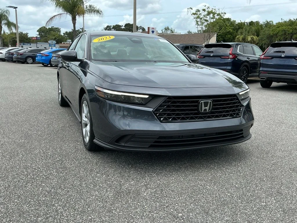 Used 2023  Honda LX image 20