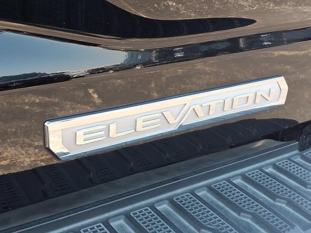 Used 2025 Onyx Black GMC Elevation image 22