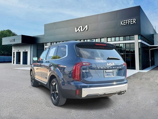 Certified Used 2025 Black Kia S image 6
