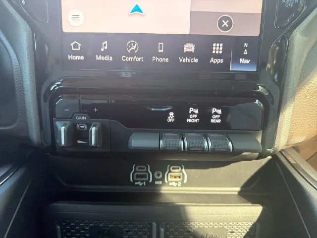 New 2027 Silver Zynith Exterior Paint RAM Laramie image 22