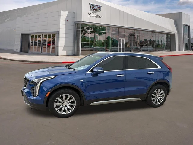 2023 Cadillac XT4 FWD Premium Luxury