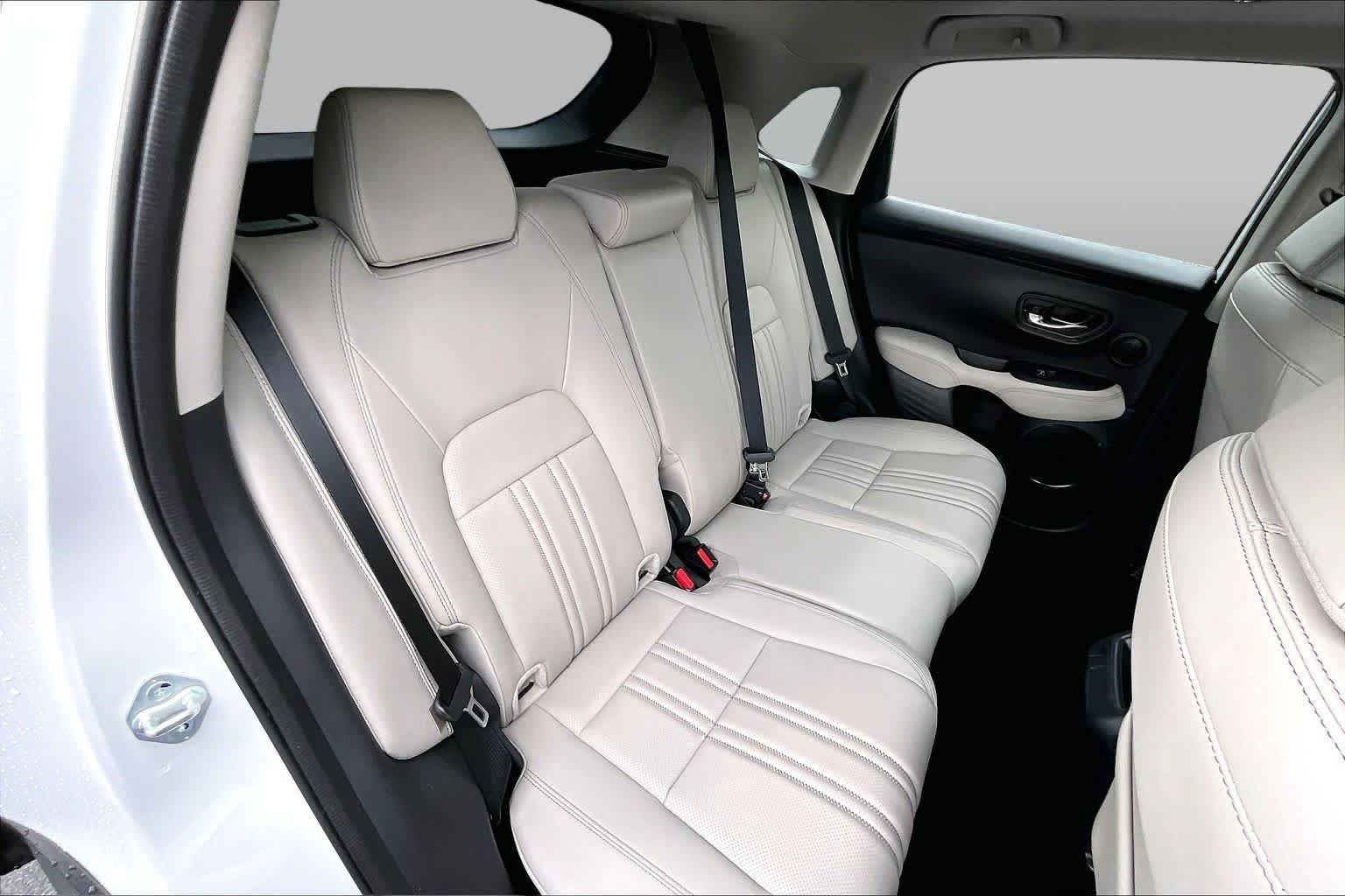 Certified Used 2026 Platinum White Pearl Honda AWD EX-L image 19