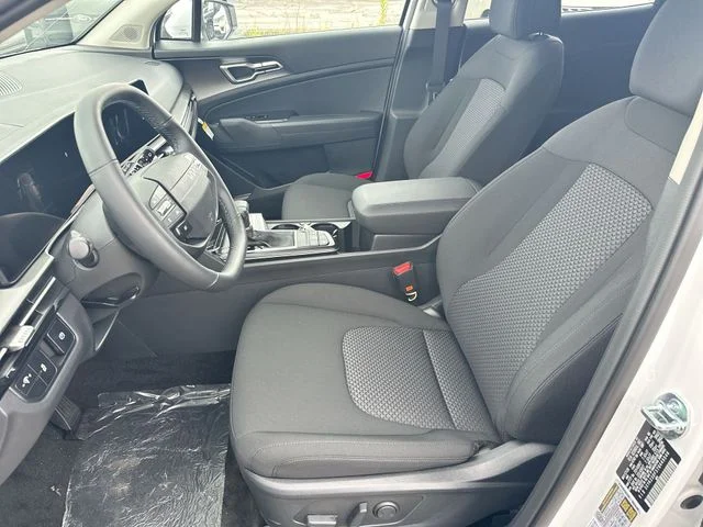 New 2026 Glacial White Pearl Kia LX image 15
