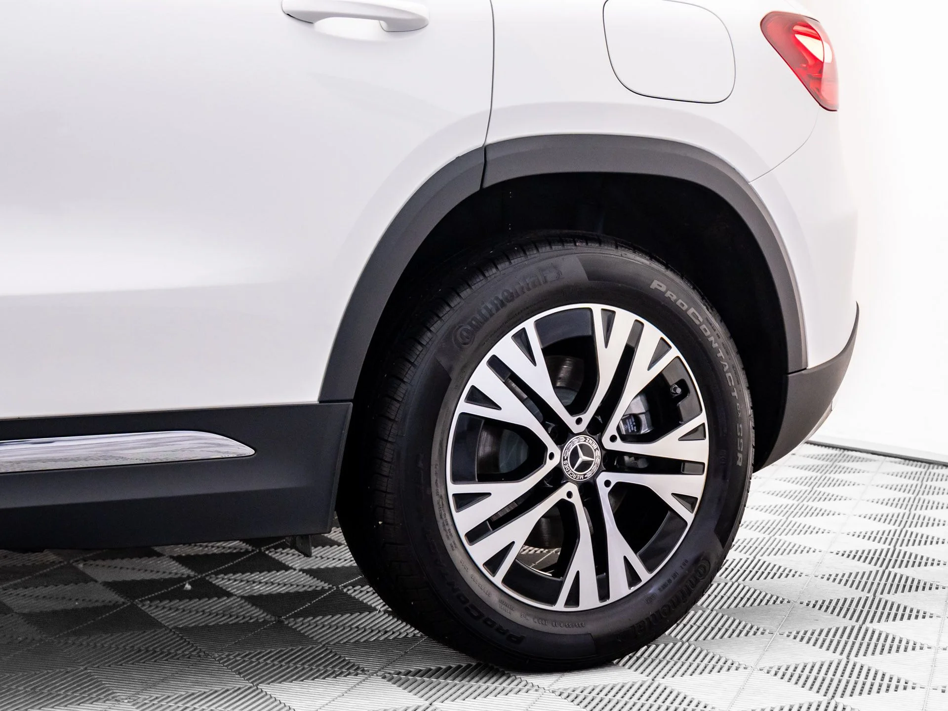 2025 Mercedes-Benz GLA GLA250 - Photo 26