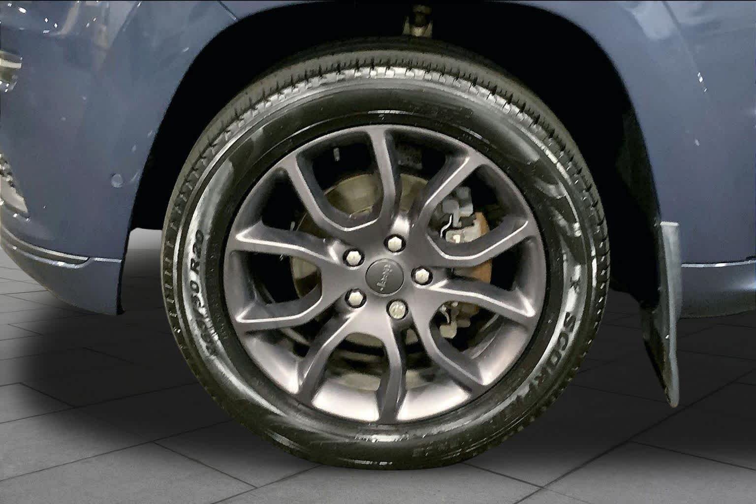 Used 2020 Slate Blue Pearl Coat Jeep High Altitude image 11