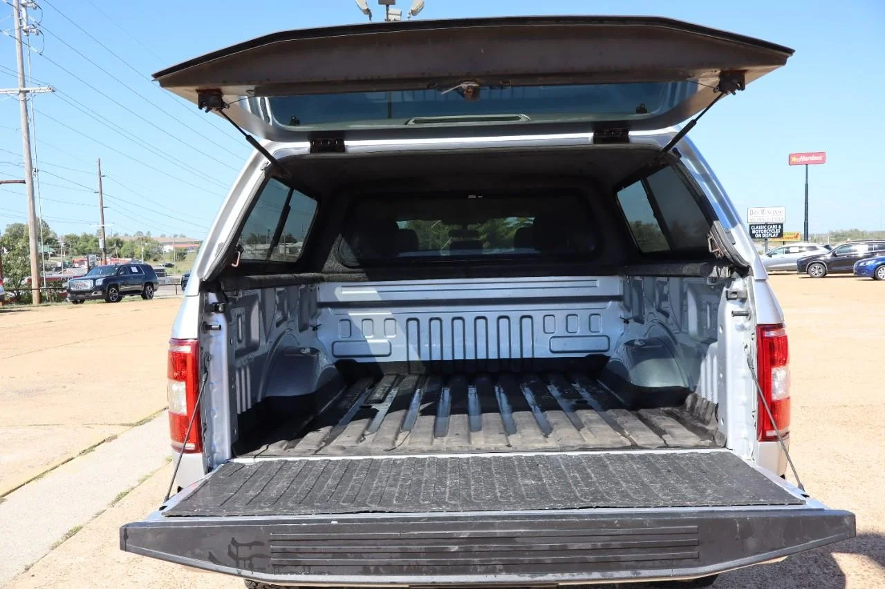 Used 2019 Ingot Silver Ford XLT image 22