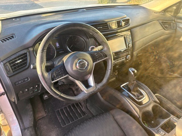 Used 2020 White Nissan SV image 14