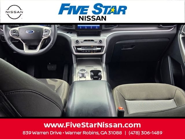 Used 2023 Silver Ford XLT image 7