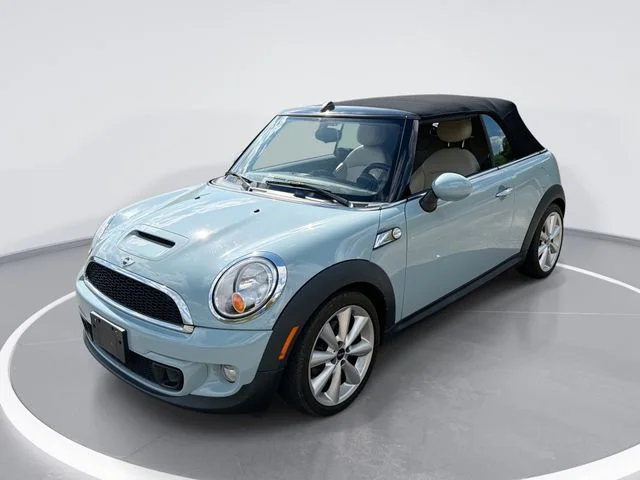 2014 MINI Cooper S's photo