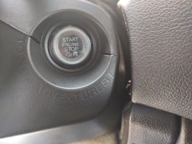 Certified Used 2023 Graphite Gray Jeep Latitude image 16