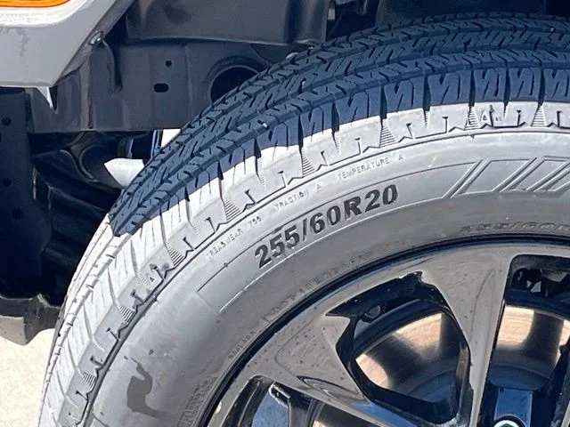 Certified Used 2025 Gray Jeep Sahara 4xe image 8