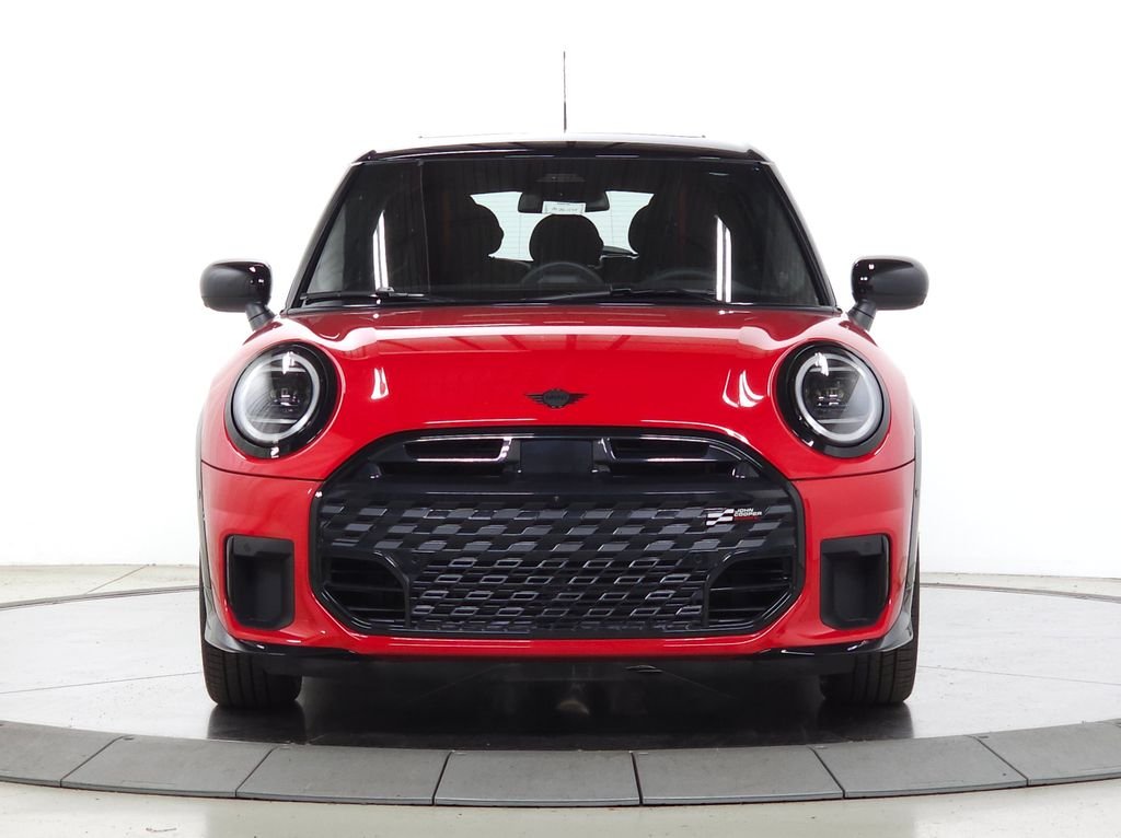 New 2026 Chili Red MINI Iconic image 2