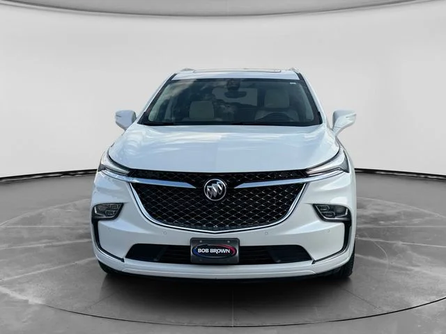 Used 2023 White Buick Avenir image 8