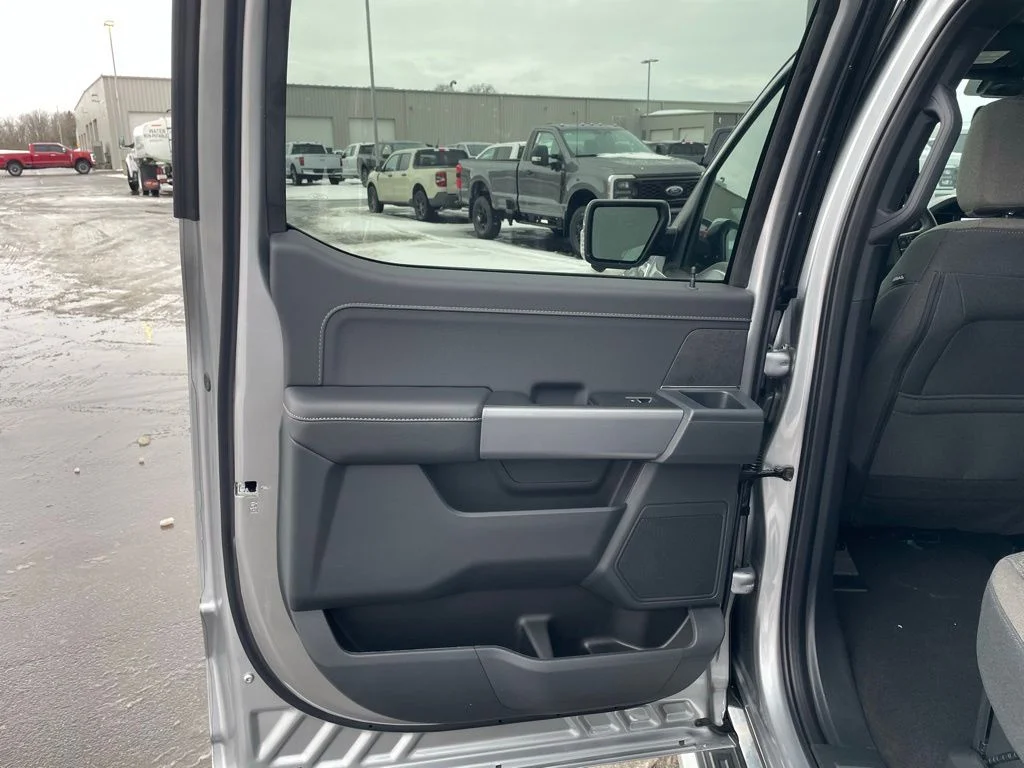 2025 Ford F-150 XLT - Photo 57