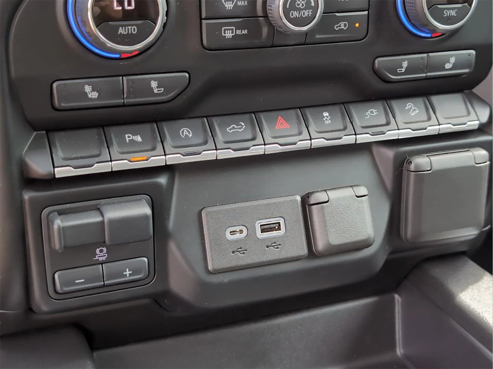 Used 2021 RED HOT Chevrolet LT Trail Boss image 20