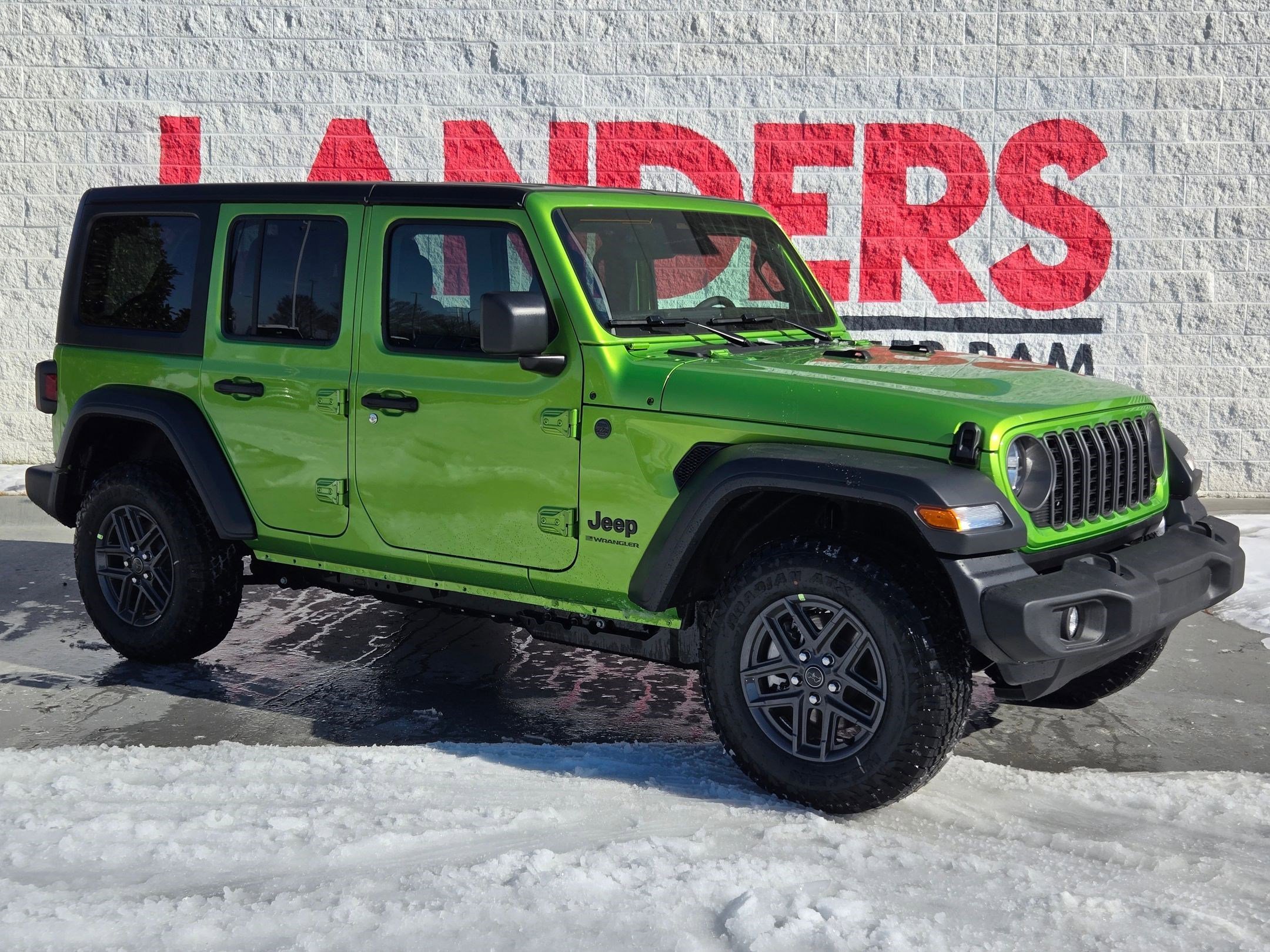 New 2026 Mojito Clear-Coat Exterior Paint Jeep Sport S image 1