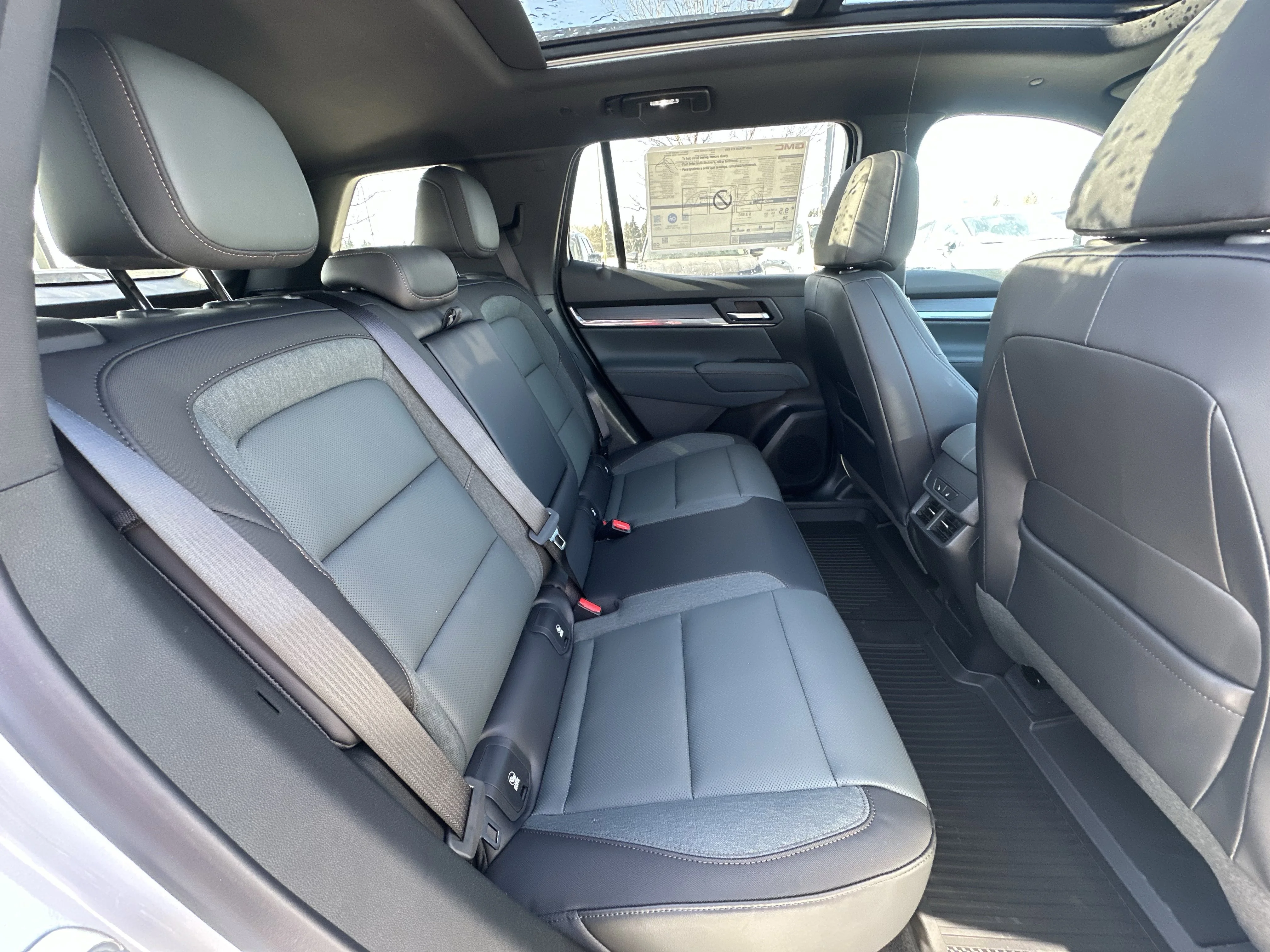 New 2026 Summit White GMC AWD AT4 image 21