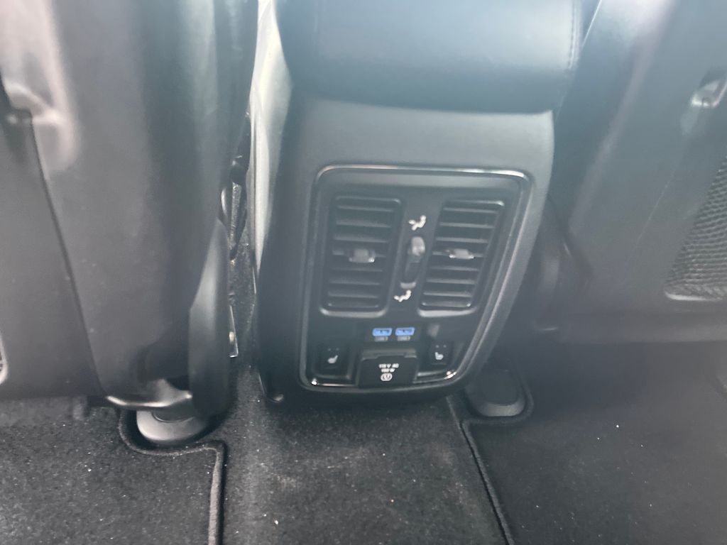 Used 2021 Gray Jeep Limited image 27