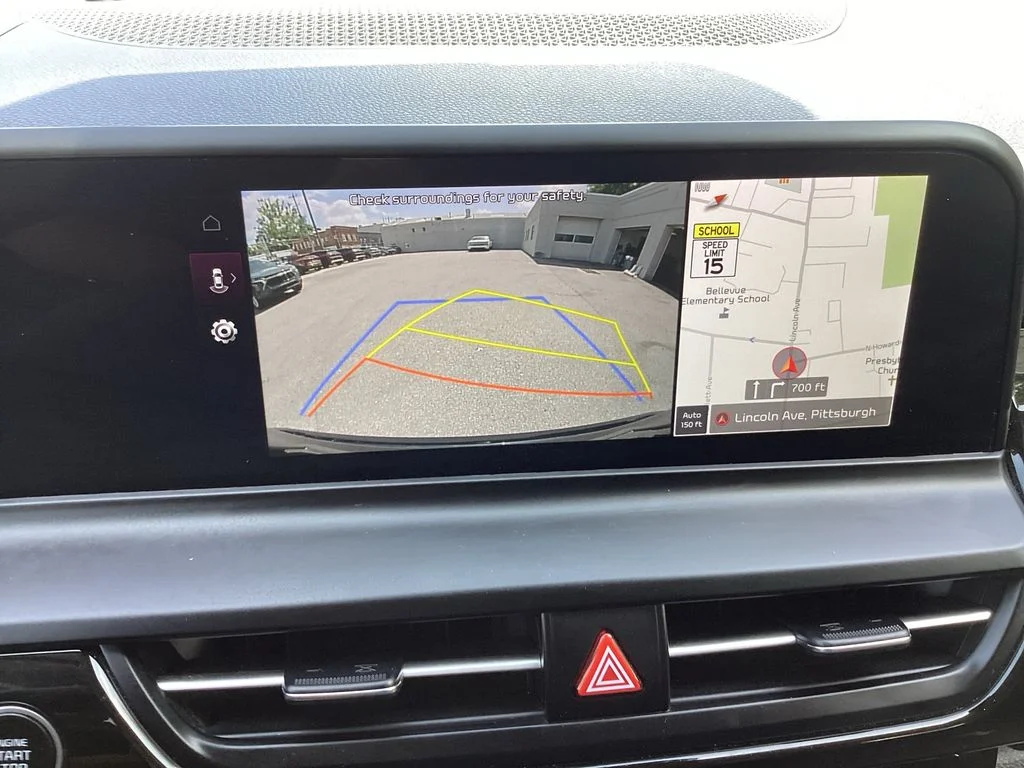 Used 2025 Black Kia S image 25