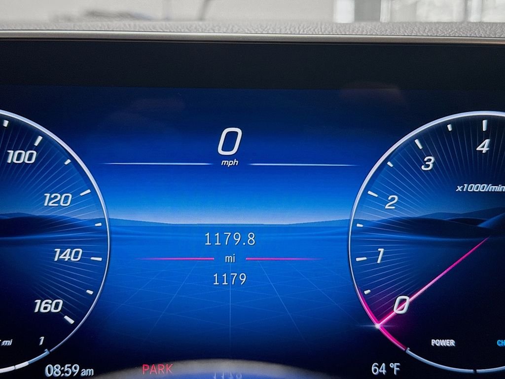 Used 2026 Black Mercedes-Benz GLC 300 image 31