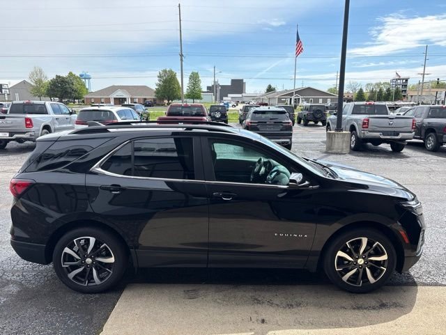 Used 2022 Black Chevrolet LT image 7