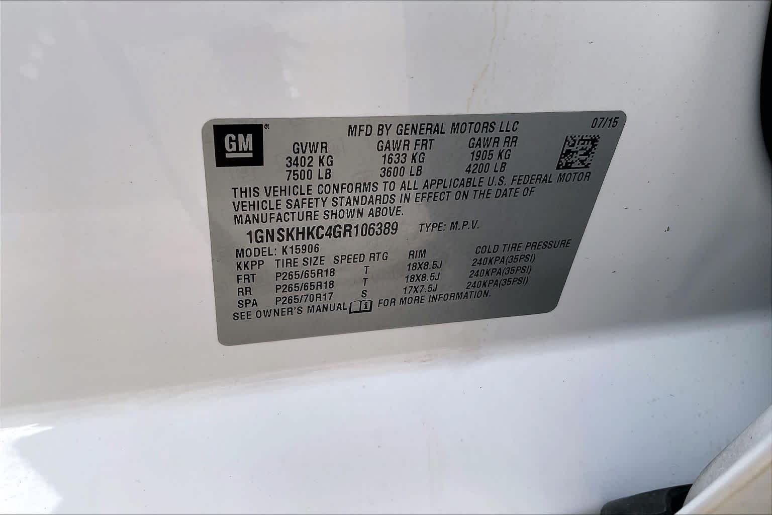 Used 2016 Summit White Chevrolet LT image 33