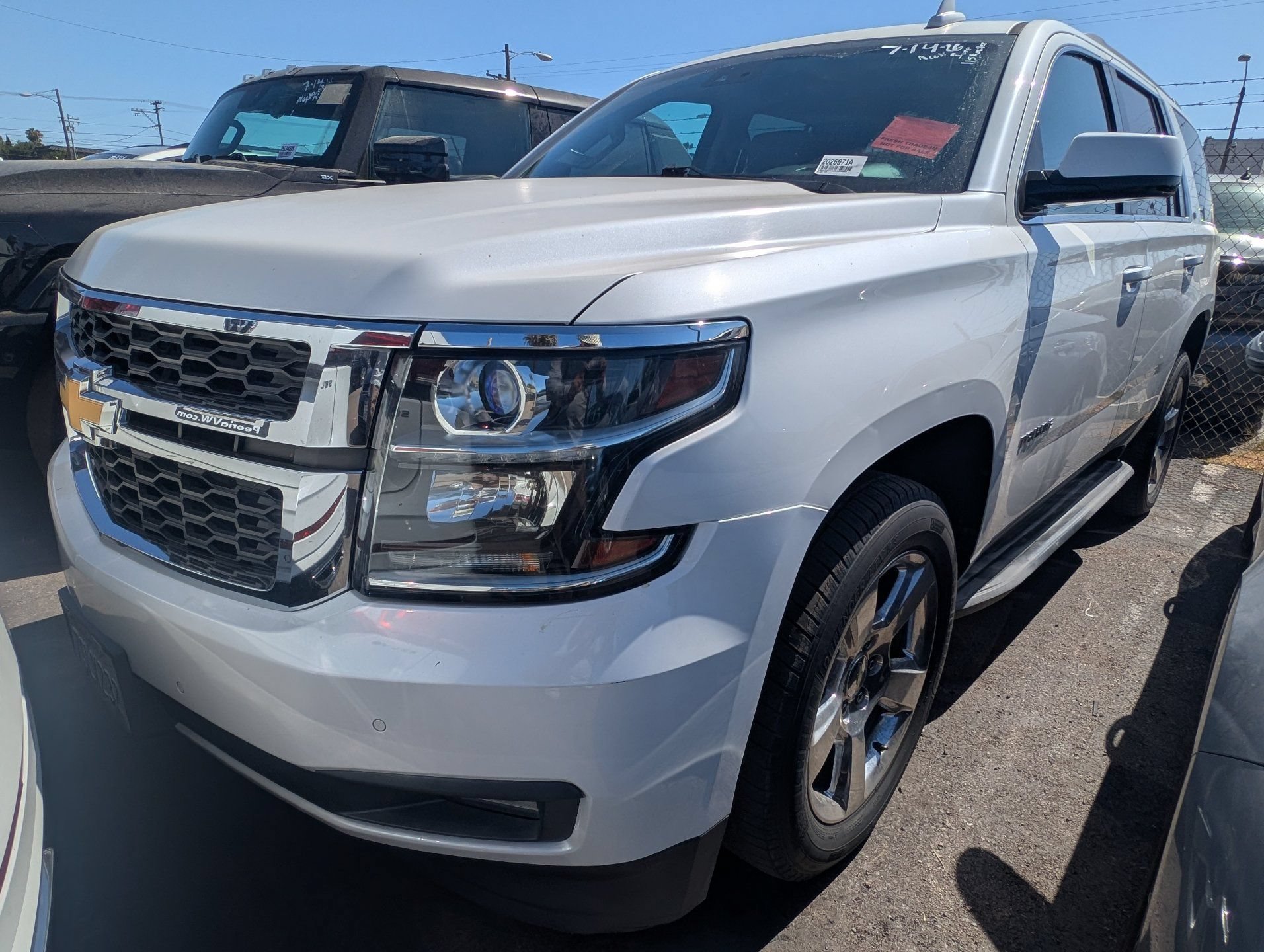 Used 2016 IRIDESCENT PEARL TRICOAT Chevrolet LT image 1