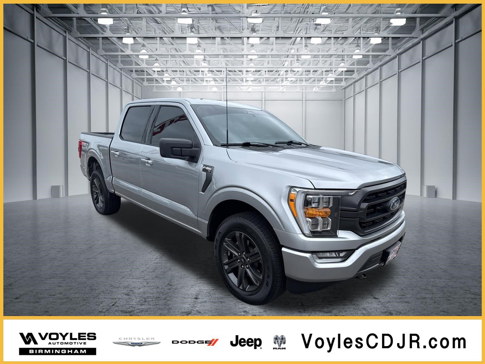 Used 2023 Silver Ford  image 1