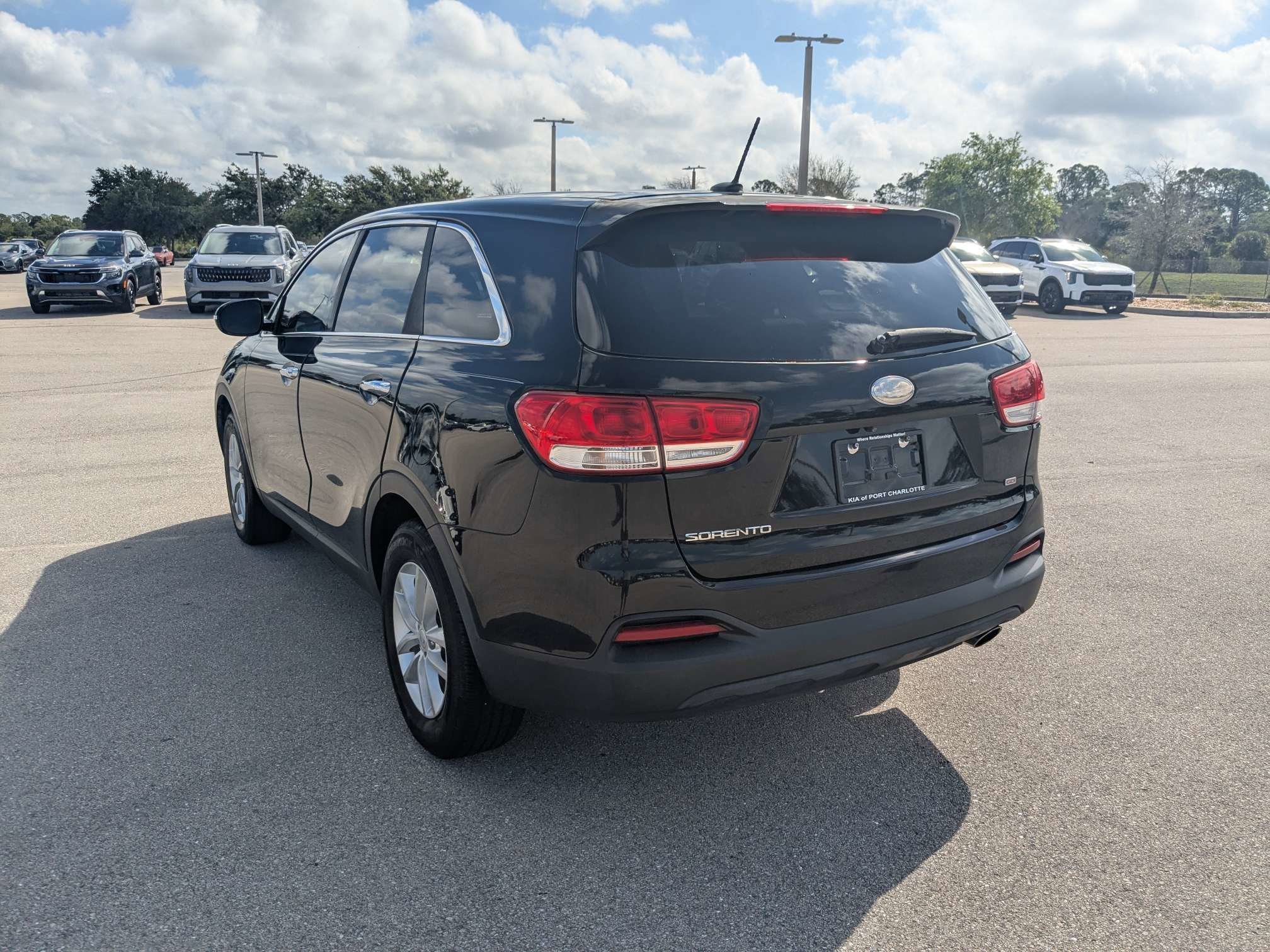Used 2018 Ebony Black Kia L image 7