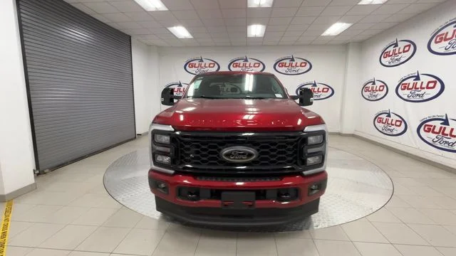 New 2026 Ruby Red Metallic Tinted Clearcoat Ford Lariat image 4