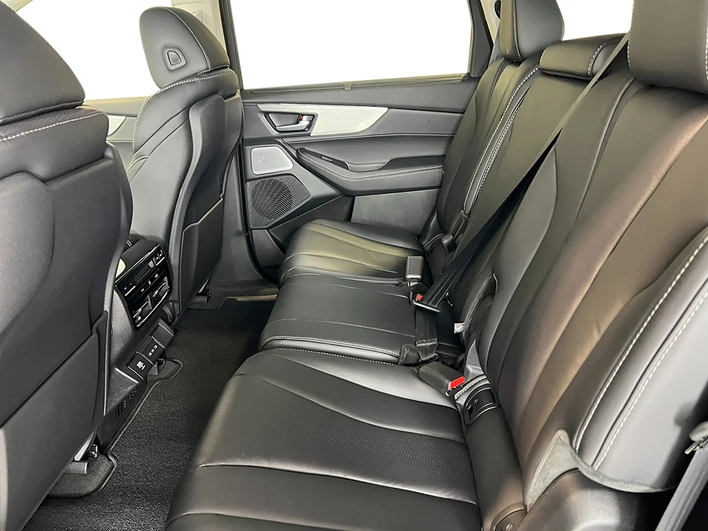 New 2026 Majestic Black Pearl Acura SH-AWD w/Tech image 31