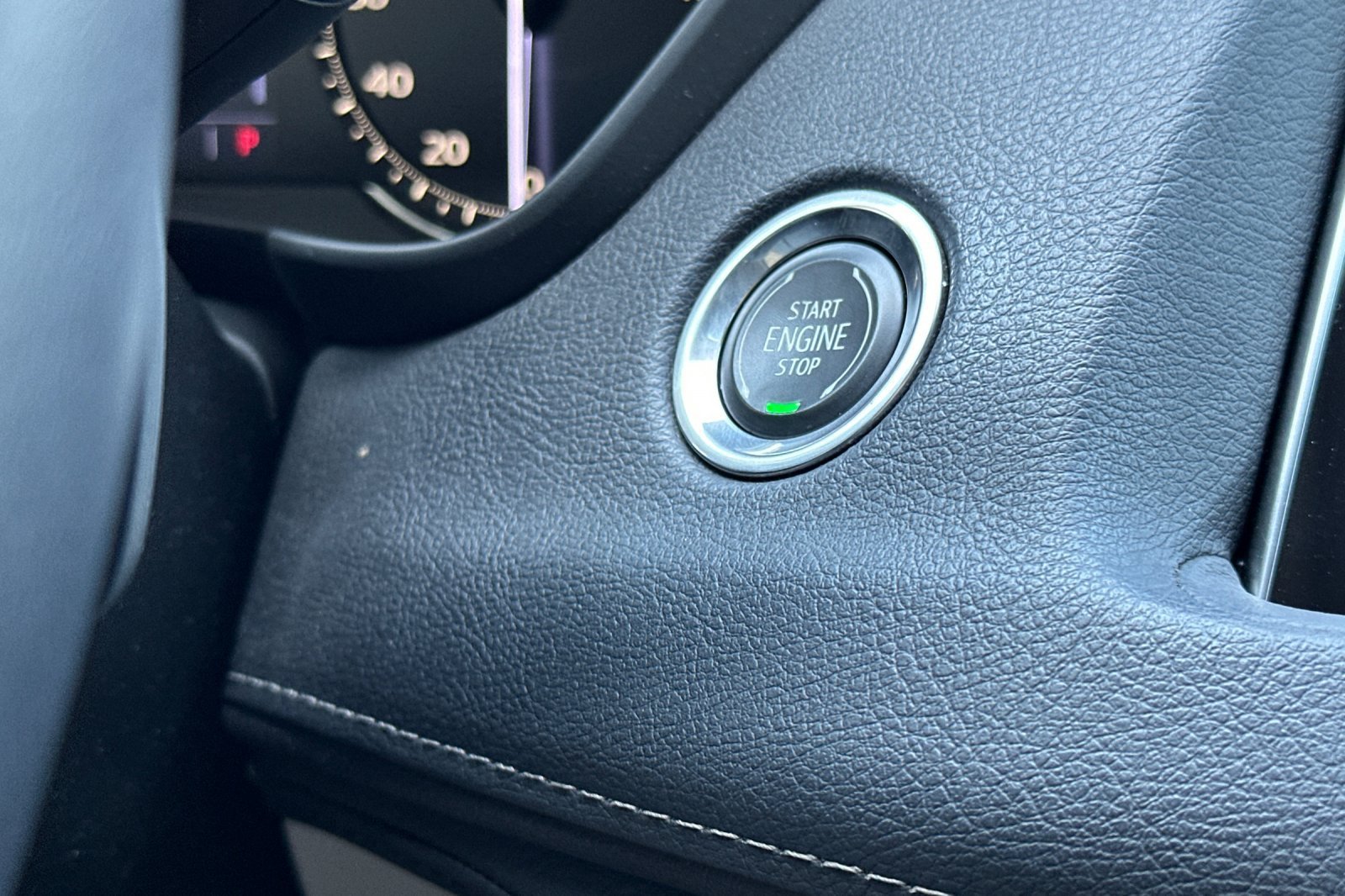Used 2021 Stellar Black Metallic Cadillac FWD Luxury image 22