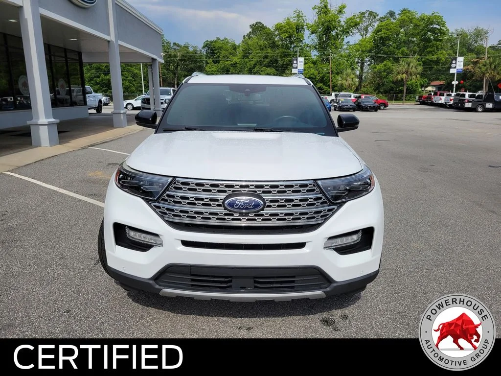 Used 2020 White Ford Limited image 10