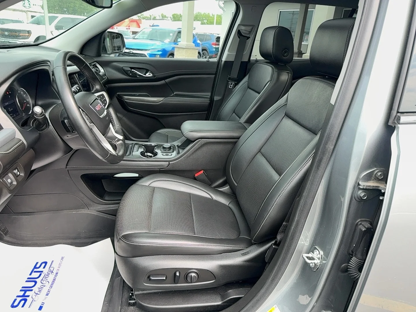 Used 2023 Sterling Metallic GMC SLT image 10