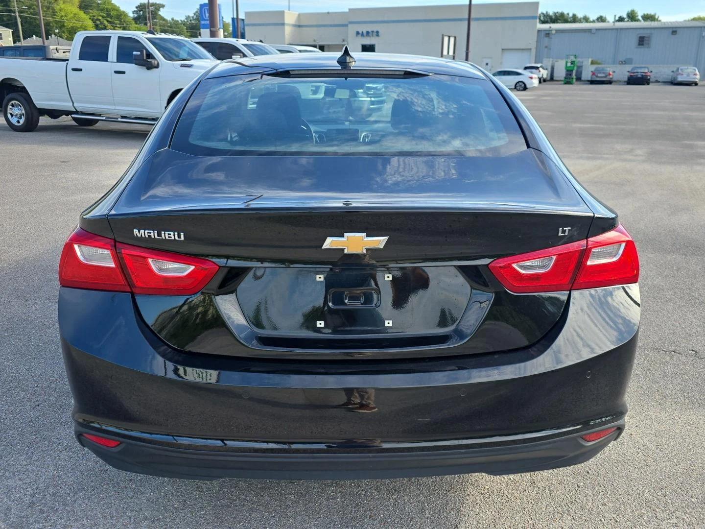 Used 2025 Mosaic Black Metallic Chevrolet LT image 4