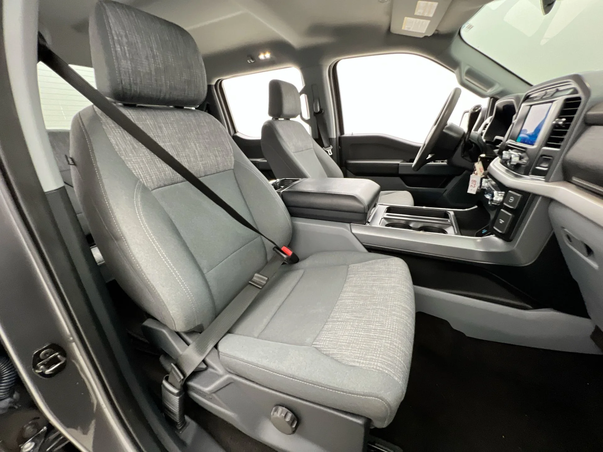 Used 2022 Gray Ford XLT image 15