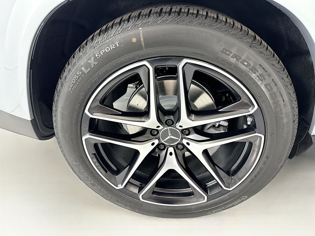 New 2026 Cirrus Silver Metallic Mercedes-Benz GLE 53 AMG® image 33