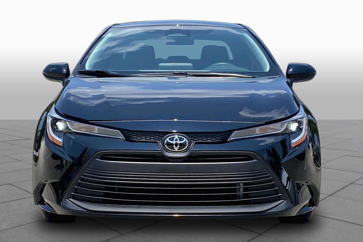 Pre-Owned 2024 Toyota Corolla LE