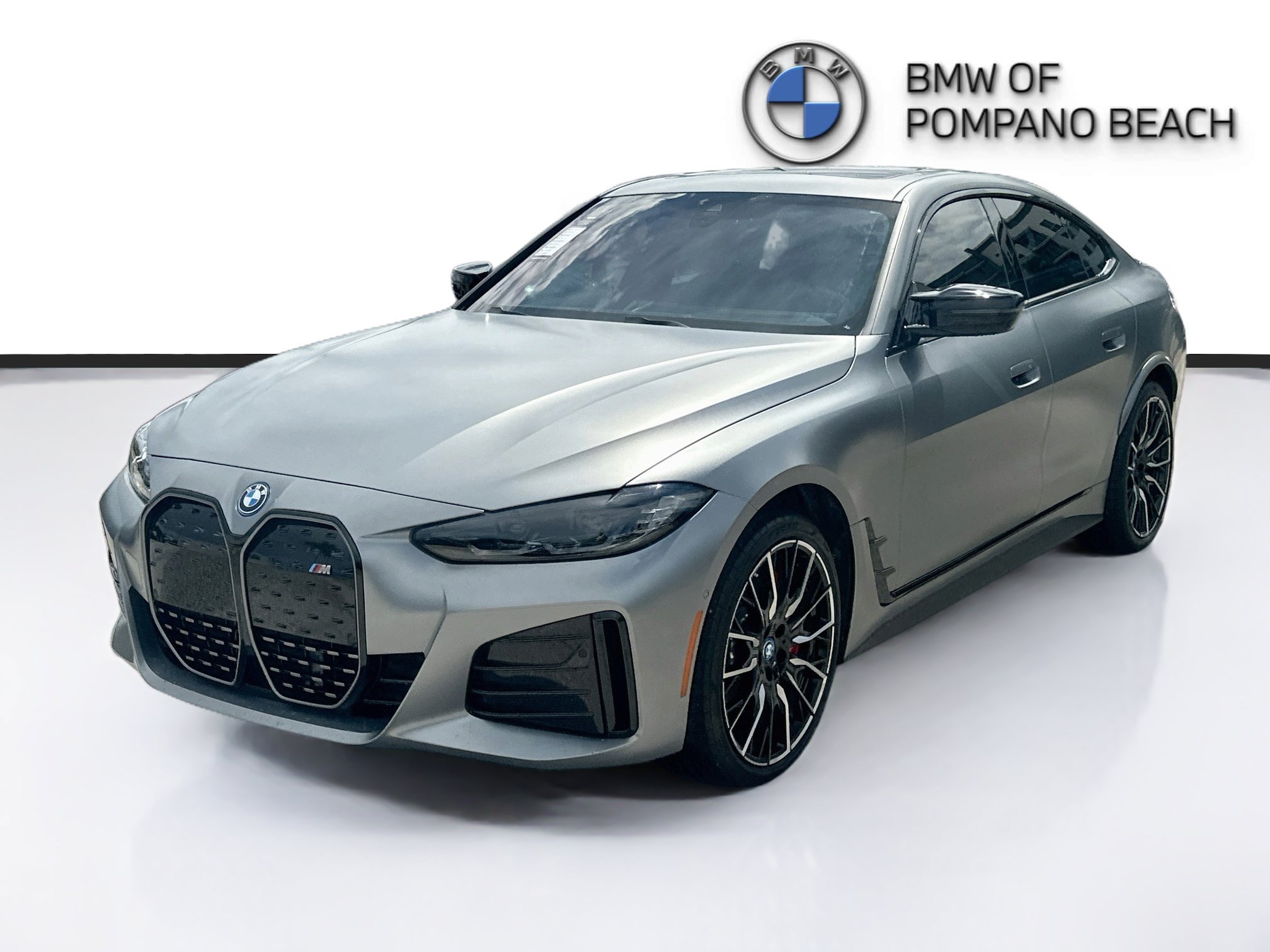 Certified Used 2023 Ind Frozen Pure Grey II Metallic BMW M50 image 3