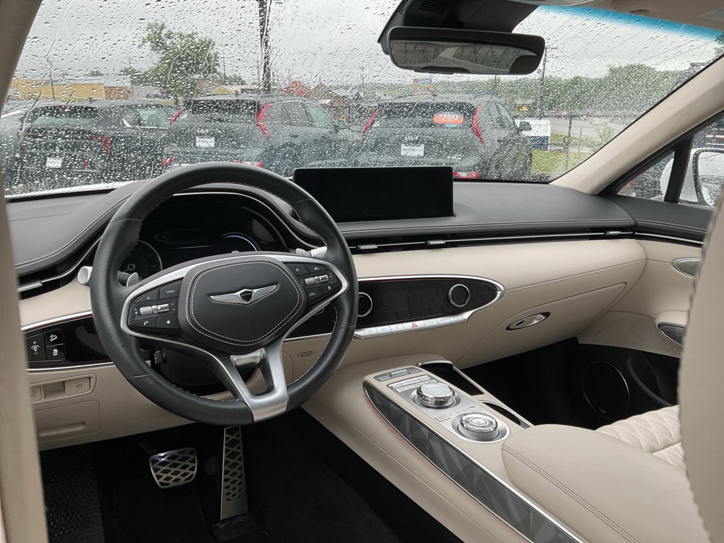 Used 2025 Uyuni White Genesis 3.5T Sport image 18