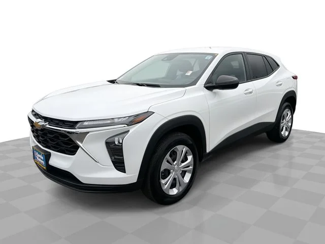 2025 Chevrolet Trax LS