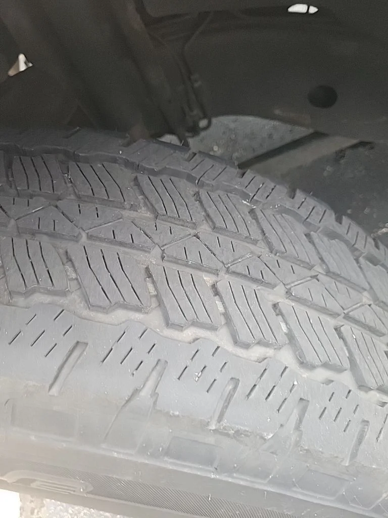Used 2018 Bright White Clearcoat Jeep Unlimited Sport image 3
