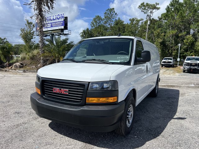 2025 GMC Savana Cargo Work Van