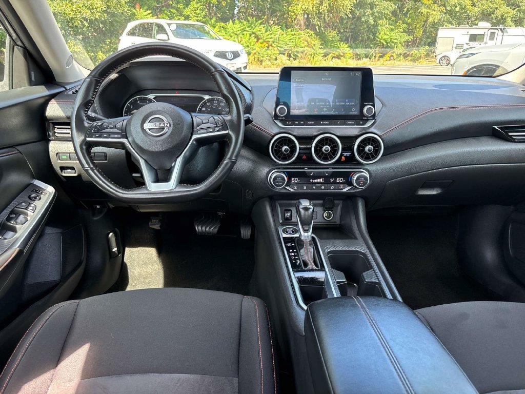 Used 2024 Gray Nissan SR image 11