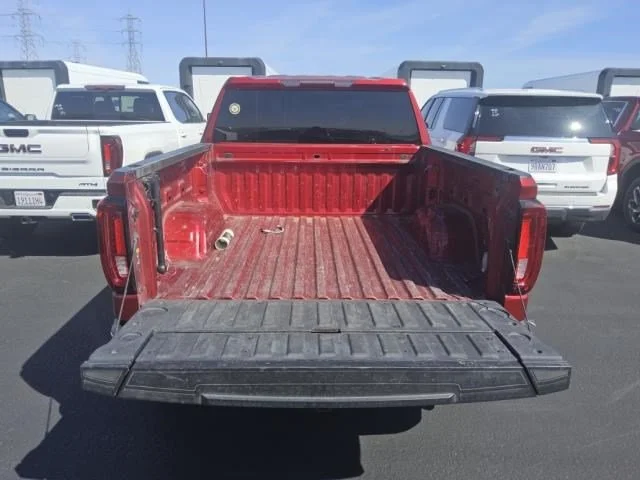 Used 2021 CAYENNE RED TINTCOAT GMC SLT image 2