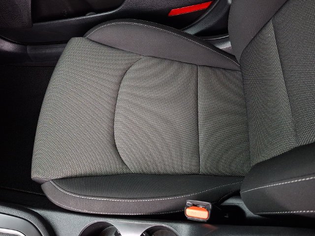 Used 2022 Red Kia LXS image 25