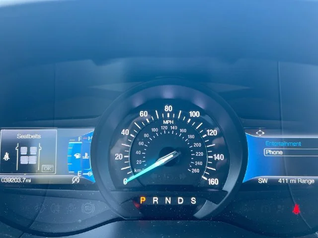 Used 2022 Gray Ford SEL image 19